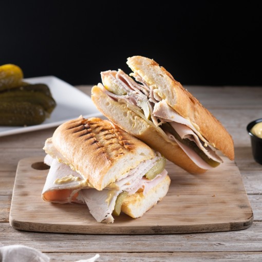 a1. Panini cubano et salade