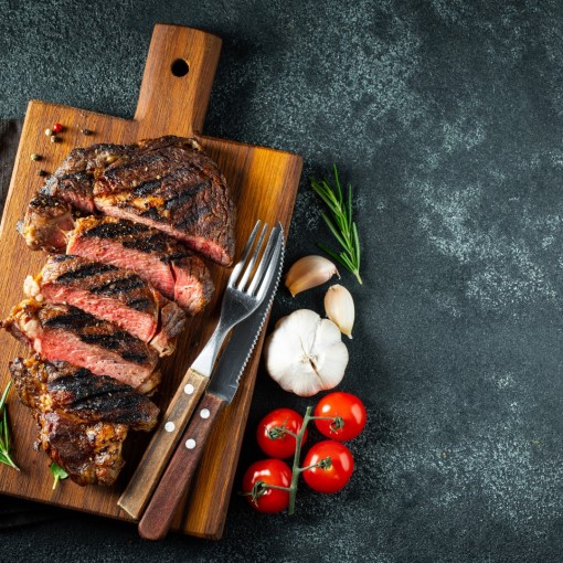 d. Prêt-à-manger frais: Châteaubriand de filet mignon, pommes de terre et légumes