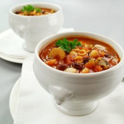 e. Soupe - Minestrone aux légumes grillés, coquilles et parmesan